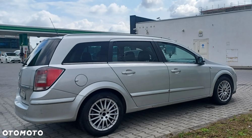 Opel Astra 1.6 111 - 8