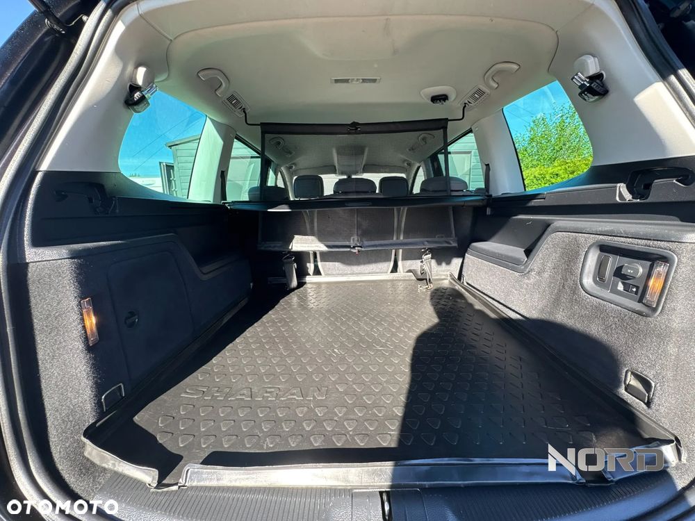 Volkswagen Sharan 2.0 TDI DSG (BlueMotion Technology) Highline - 20