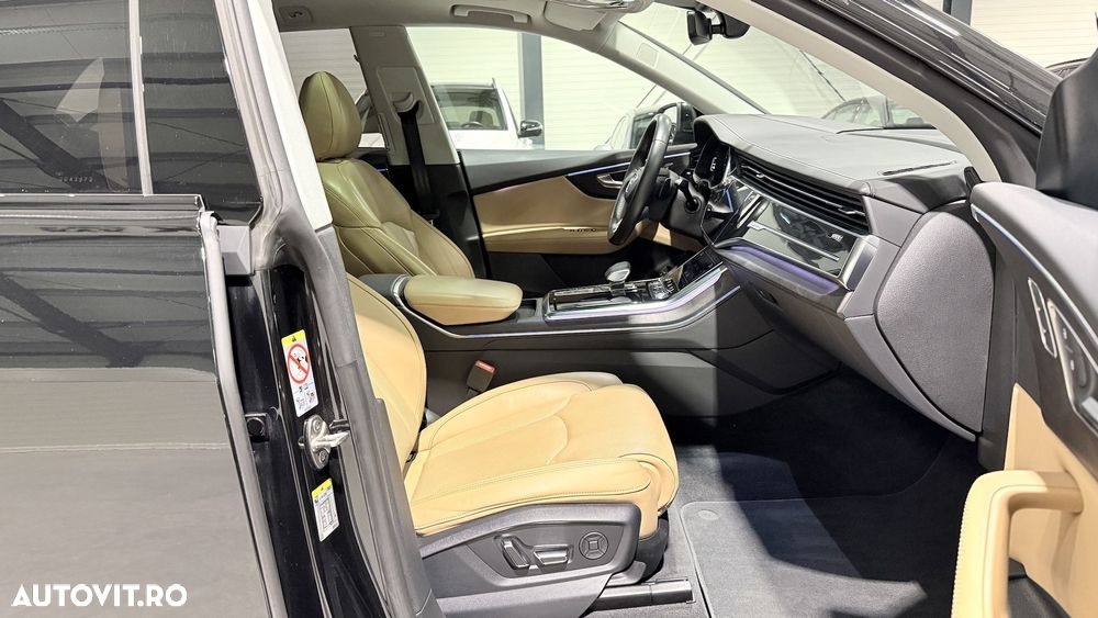 Audi Q8 3.0 55 TFSI e quattro Tiptronic - 24