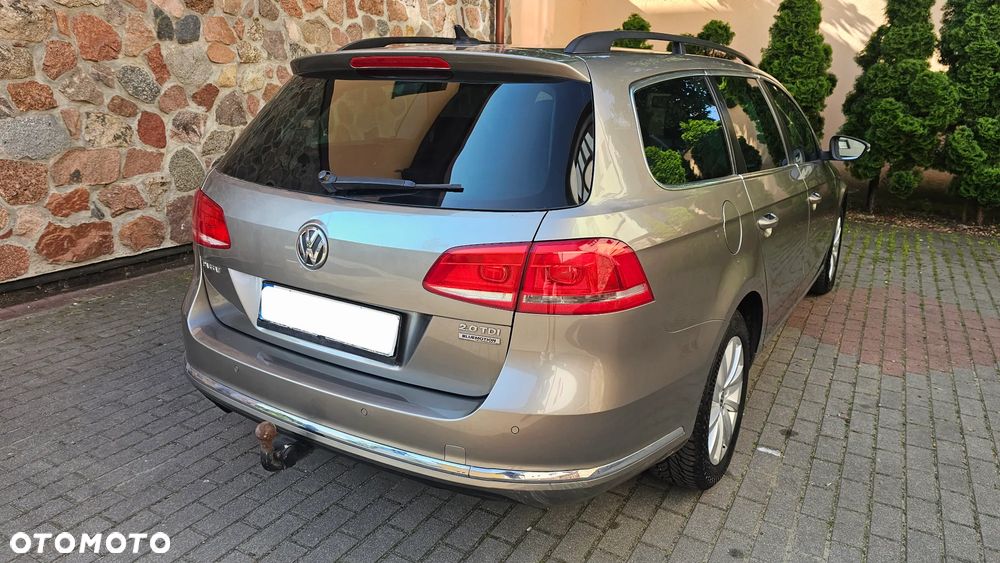 Volkswagen Passat - 9