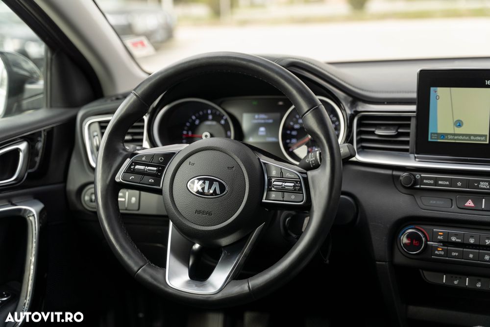 Kia Ceed 1.6 CRDi GT Line - 18