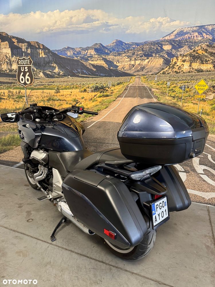 Honda CTX - 9