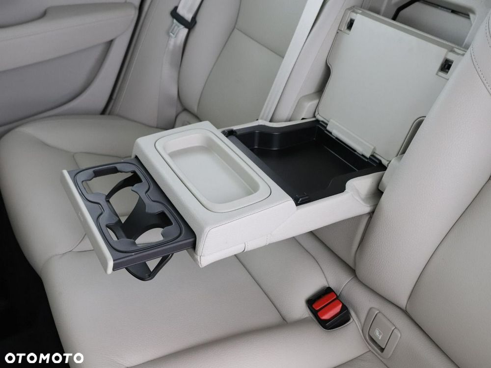 Volvo V90 Cross Country B4 D AWD Pro - 41