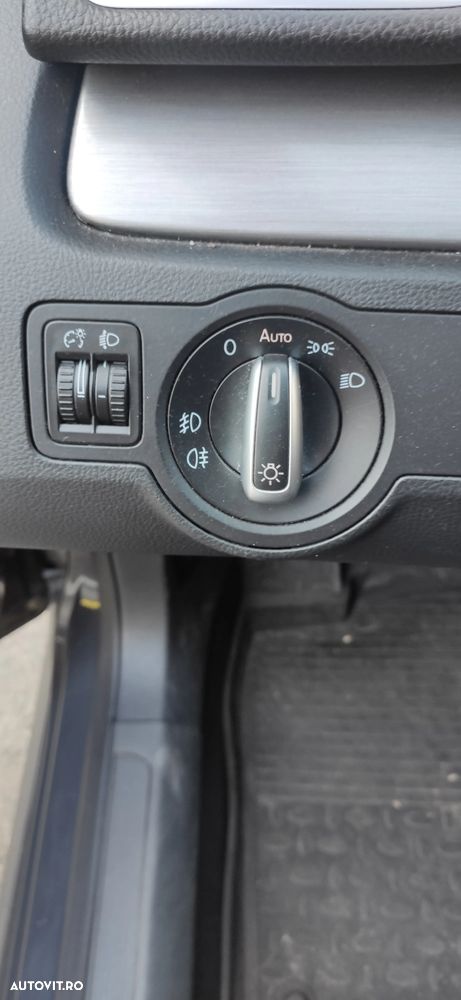Volkswagen Passat - 9