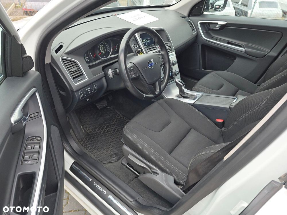 Volvo XC 60 - 11