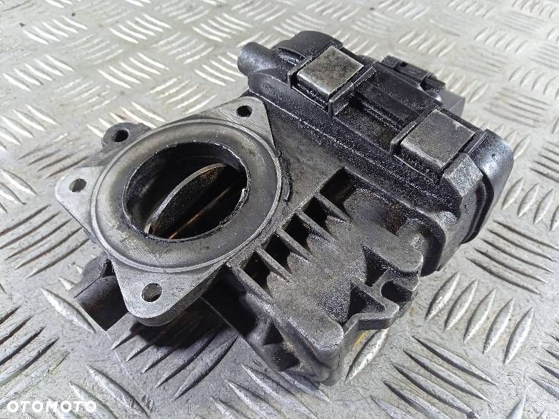 PRZEPUSTNICA FIAT CROMA - 2