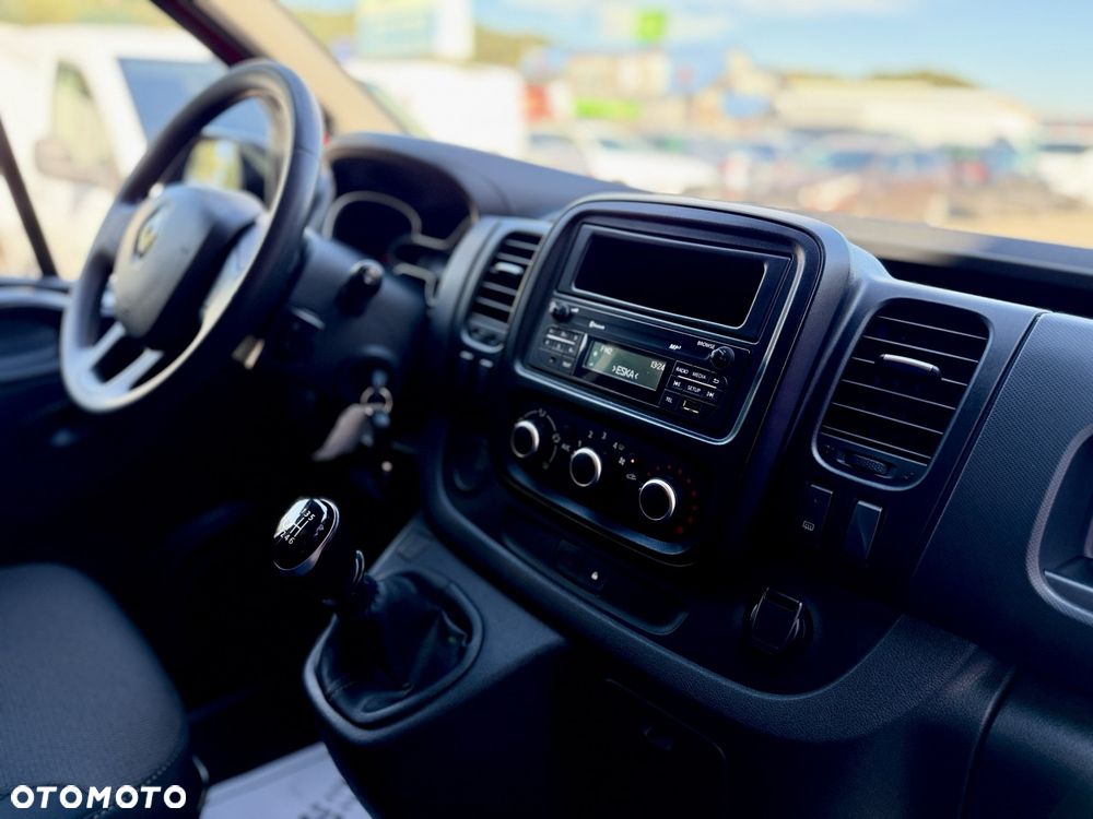 Renault Trafic - 14