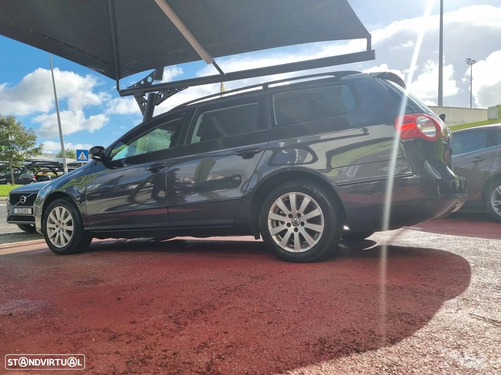 VW Passat Variant 1.6 FSi Trendline - 7