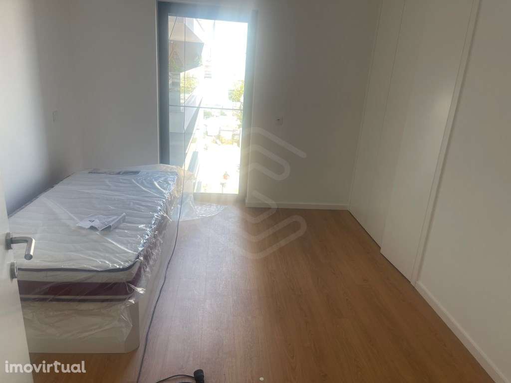Apartamento T2, piscina na cobertura, Faro, Algarve - Grande imagem: 3/22