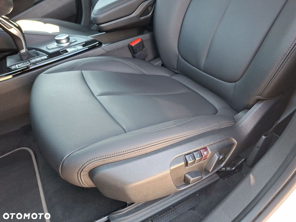 BMW X2 sDrive18i Advantage - 14