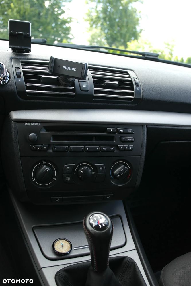 BMW Seria 1 118i - 14