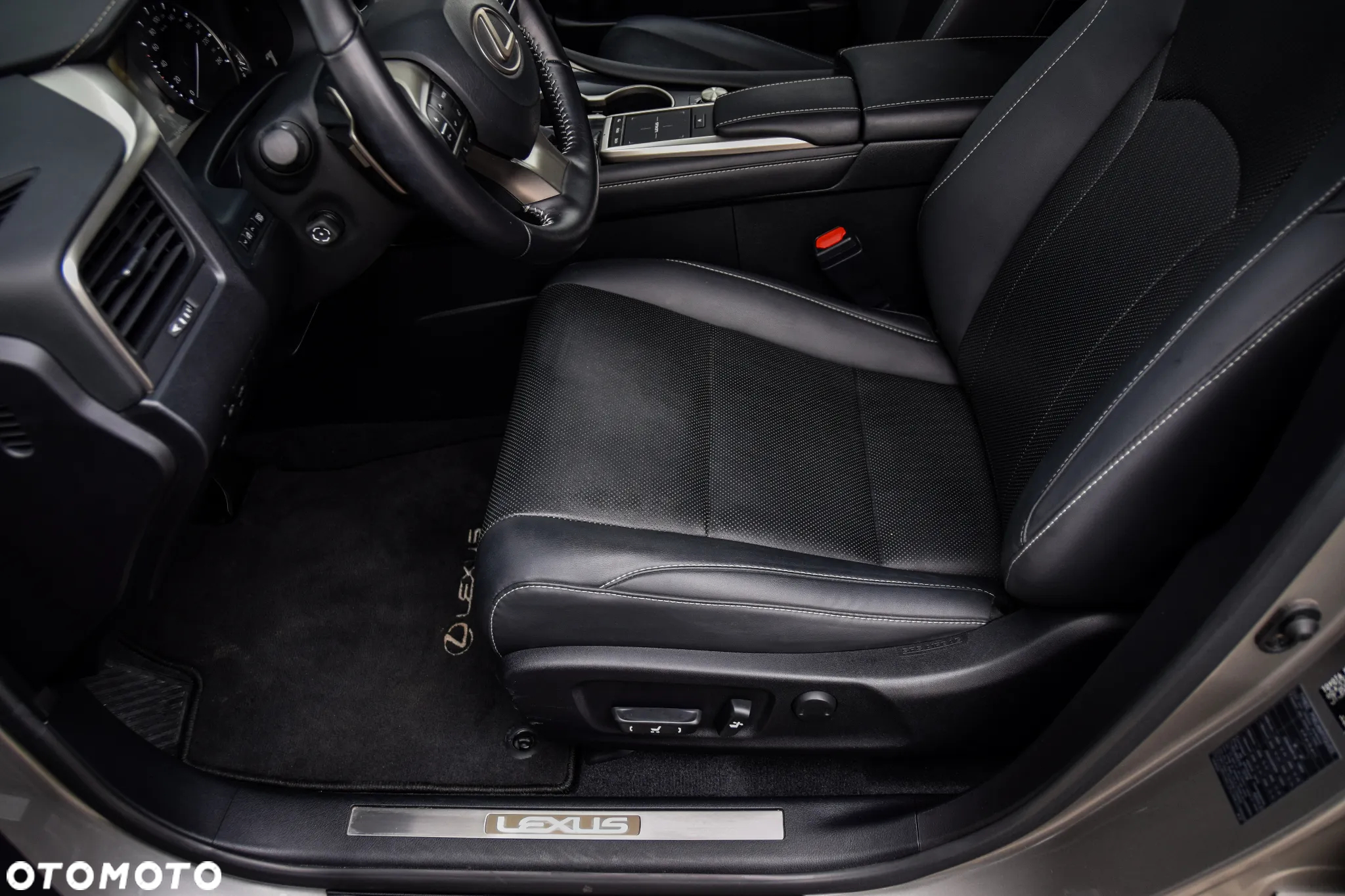 Lexus RX 300 Business Edition - 9