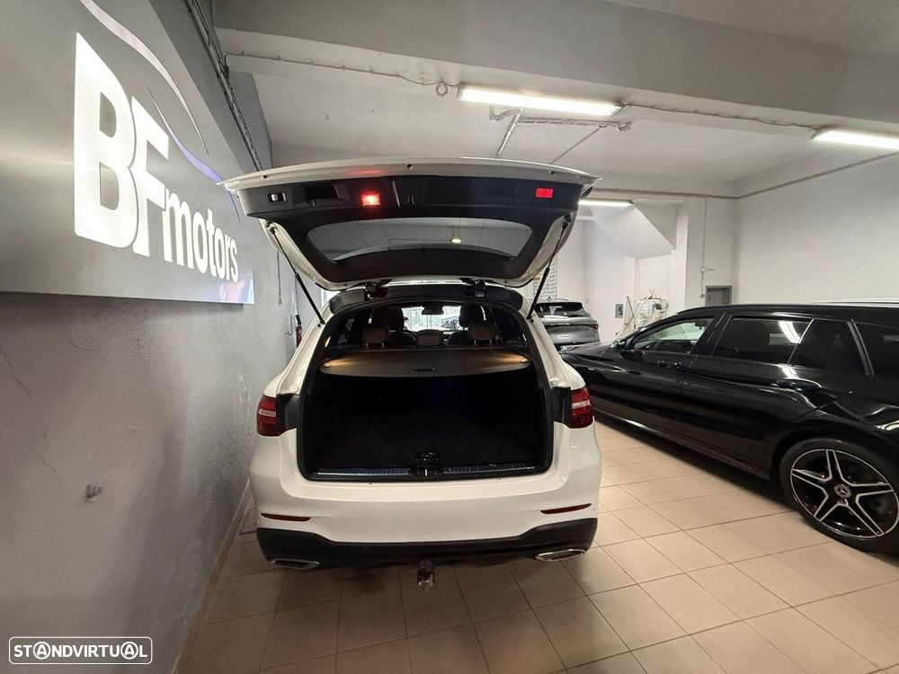 Mercedes-Benz GLC 250 d 4Matic 9G-TRONIC AMG Line - 24