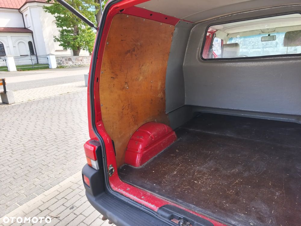 Volkswagen Transporter - 15
