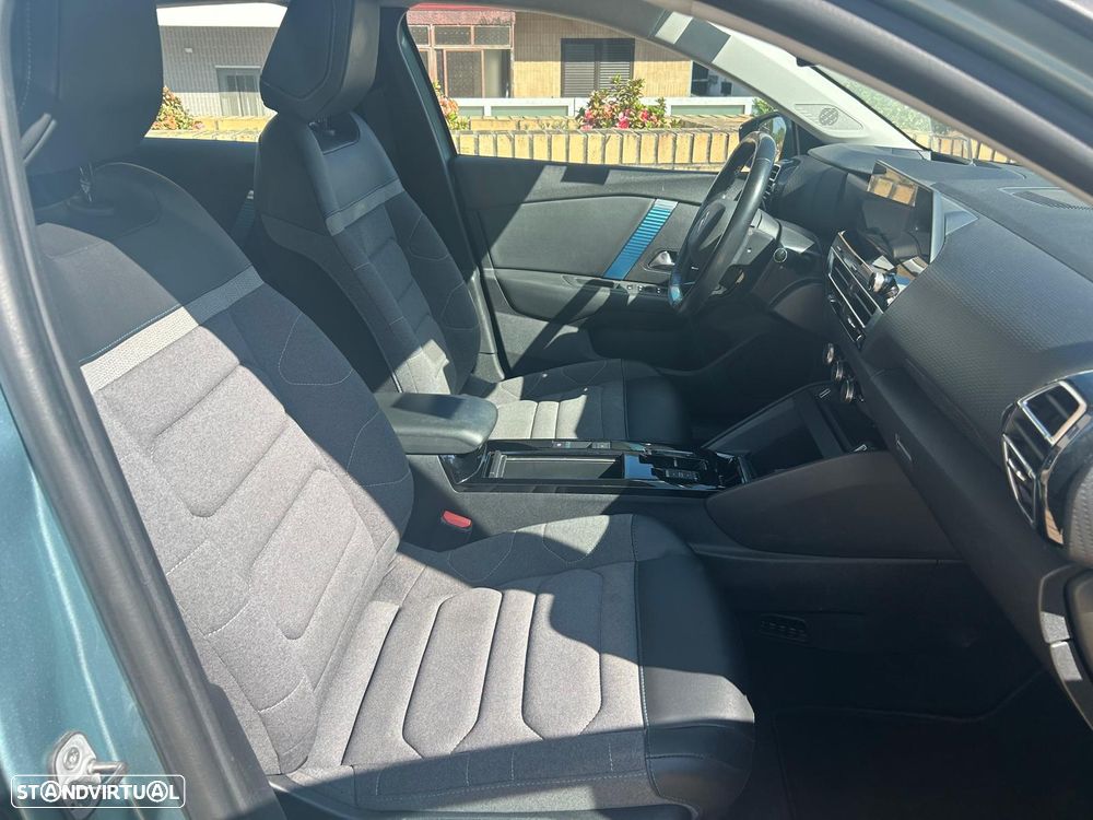Citroën e-C4 50 kWh Shine - 23