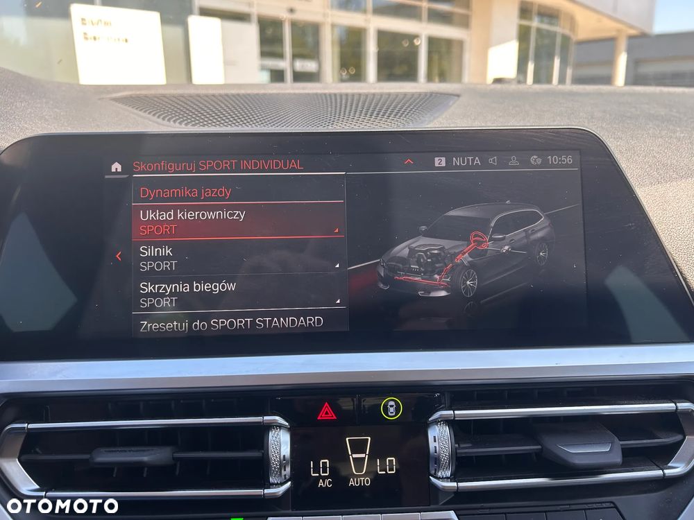 BMW Seria 3 320e xDrive Sport Line - 32