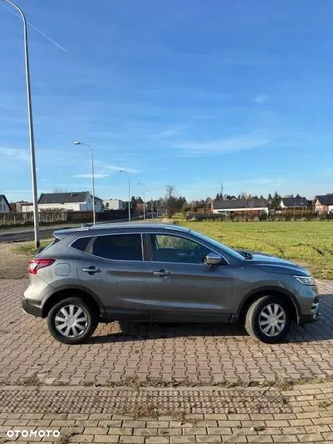 Nissan Qashqai 1.3 DIG-T N-CONNECTA - 5