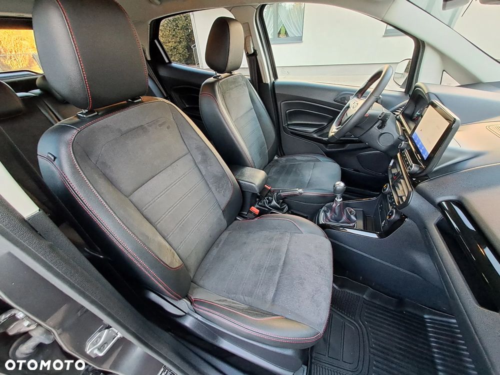 Ford EcoSport - 25