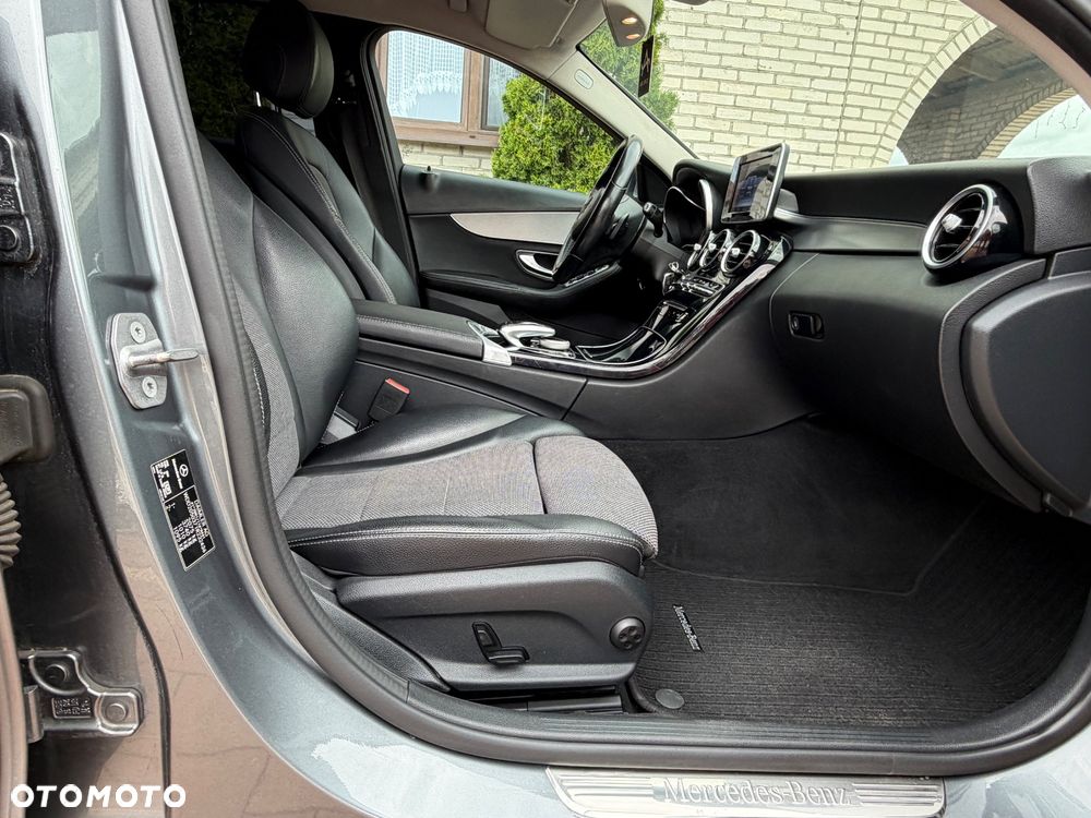Mercedes-Benz Klasa C 200 (BlueTEC) d 7G-TRONIC - 18