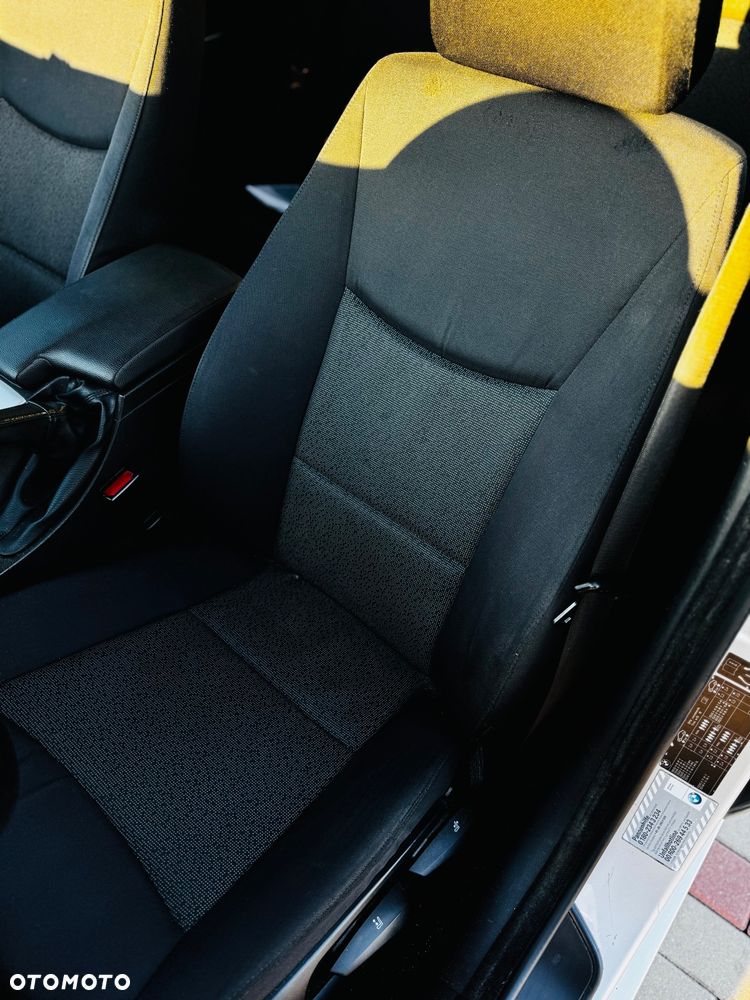 BMW Seria 3 - 22