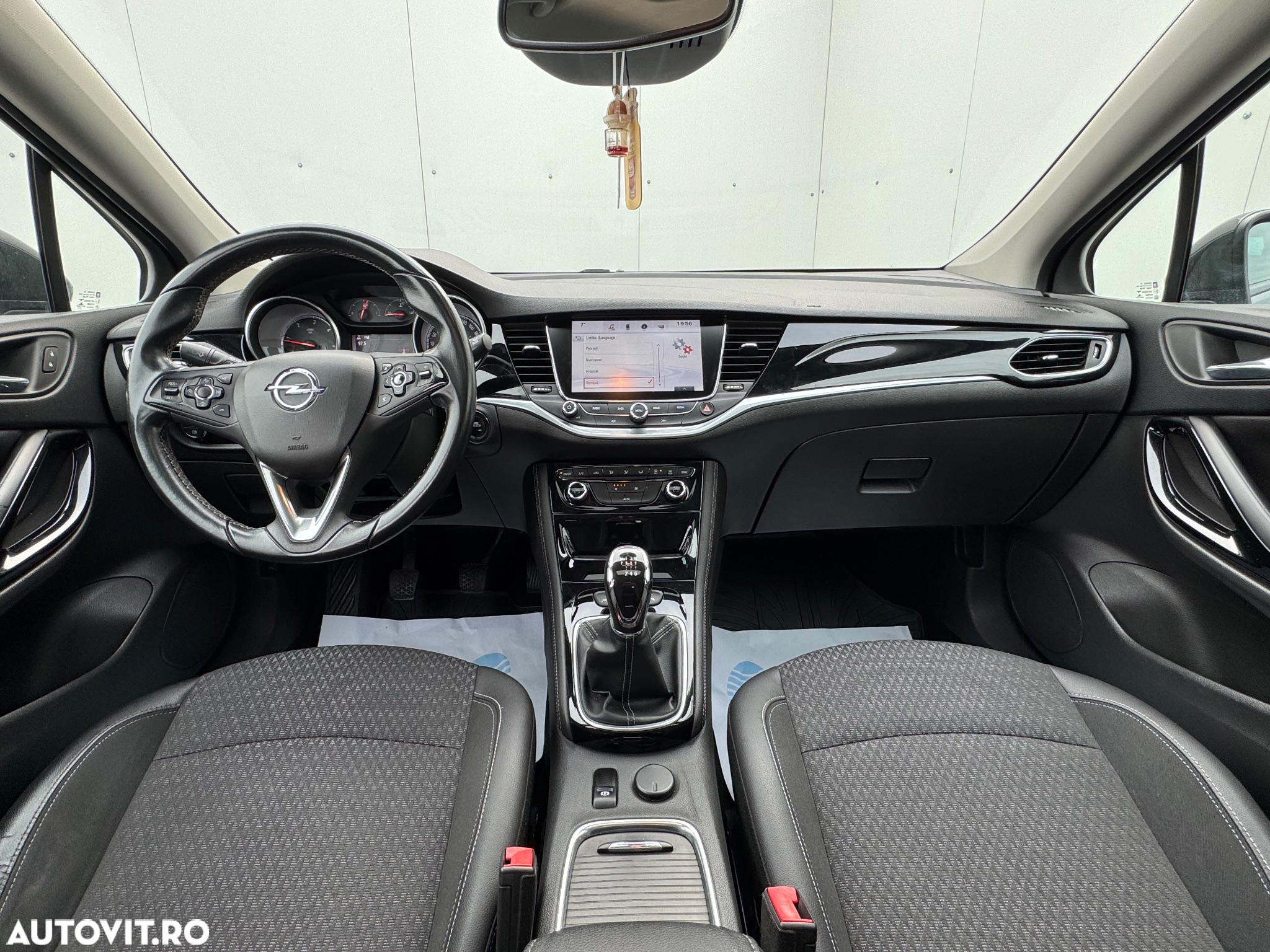 Opel Astra 1.6 BiTurbo D (CDTI) Start/Stop Innovation - 5