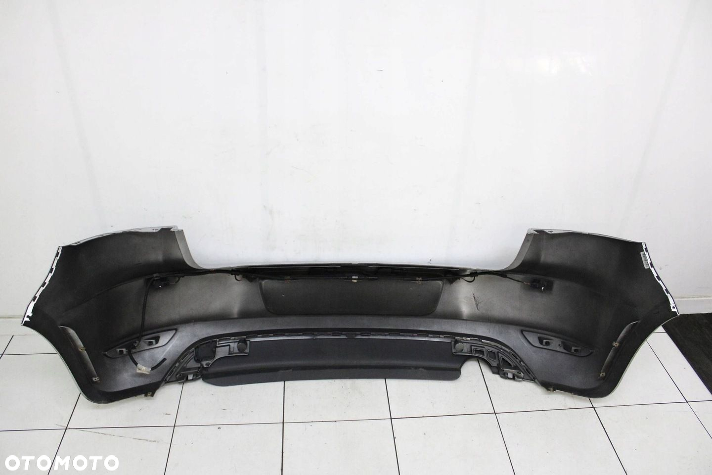VW GOLF VI 6 HB 2008R- ZDERZAK TYŁ TYLNY LA7W - KOD LAKIERU - 7