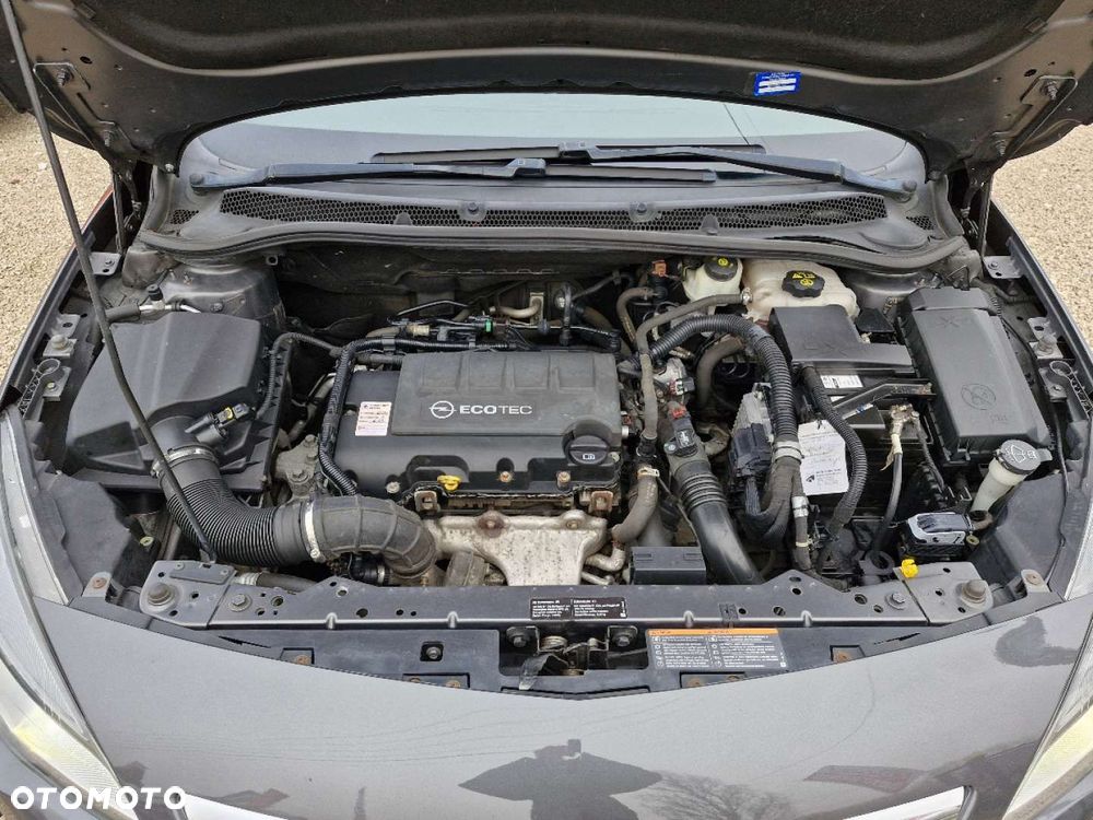 Opel Astra 1.4 Turbo Cosmo - 31