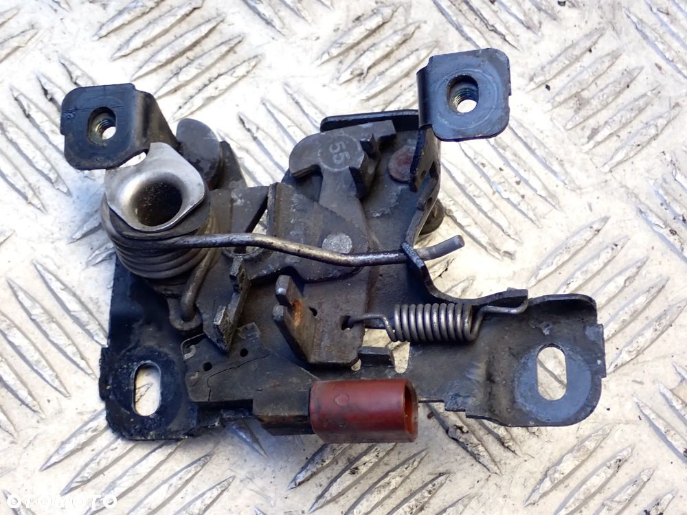 AUDI A6 C5 CZĘŚCI (1)- 4A0857833D, 8E0/1J0864203 B/C/D, 4B9827507M, 4B0823509,4B9827085D, 4B1880204G, DZWIGNIA HAMULCA RĘCZNEGO, 4B9827552M, 4B0823359C, LINKA MASKI, 8L0035501E, 4B0959655P, 8E0909559H, (E8) 67R-016205, 4B0962258N, 8D0422373C, 4B0955453A,  RADIO +PANEL - 8