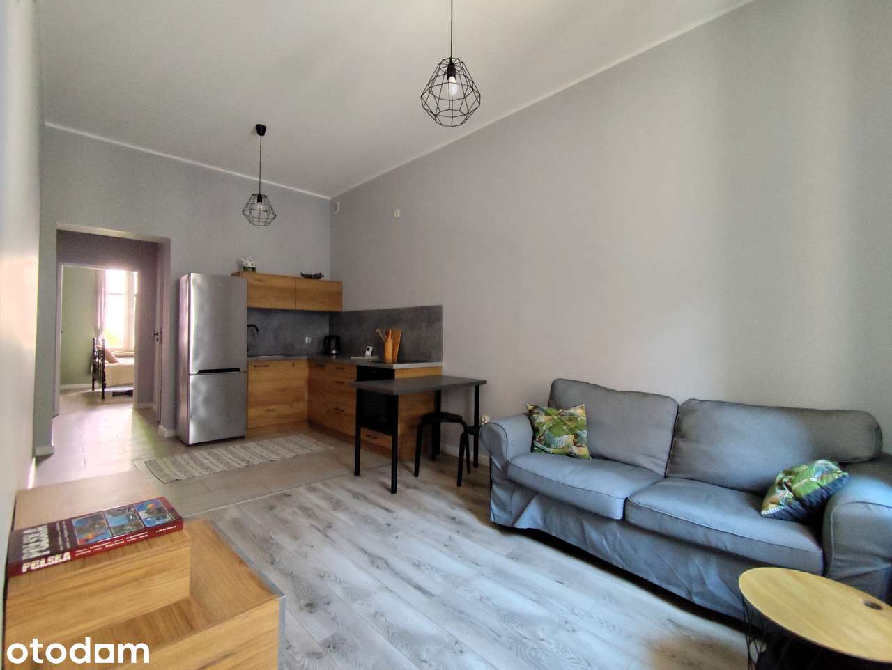 31,83 m2, 2 pokoje, 1 piętro w centrum Bytomia - idealne pod wynajem