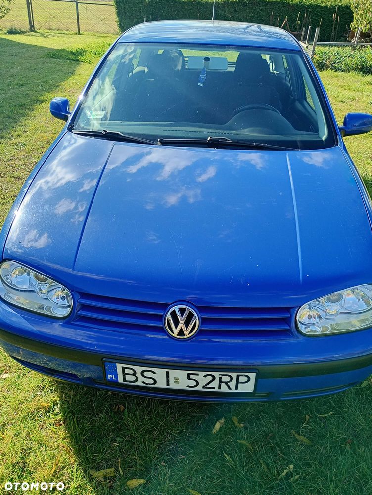 Volkswagen Golf 2001 photo 2