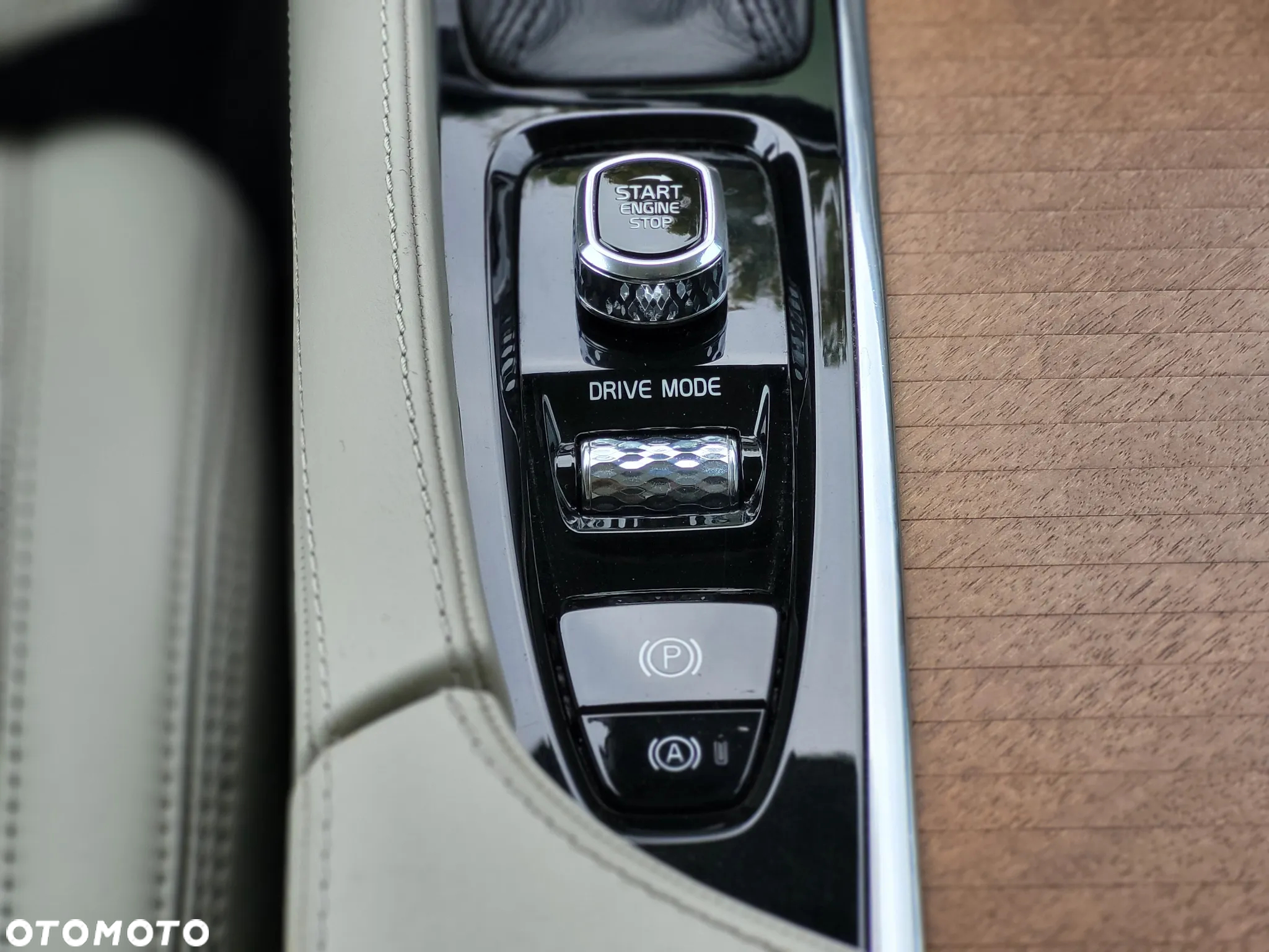 Volvo XC 90 D5 AWD Inscription 7os - 17