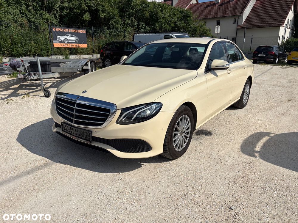 Mercedes-Benz Klasa E 200 d 9G-TRONIC Exclusive - 5