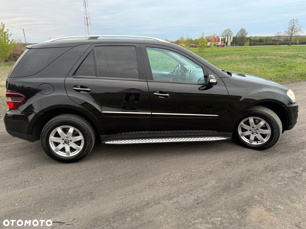 Mercedes-Benz ML - 8