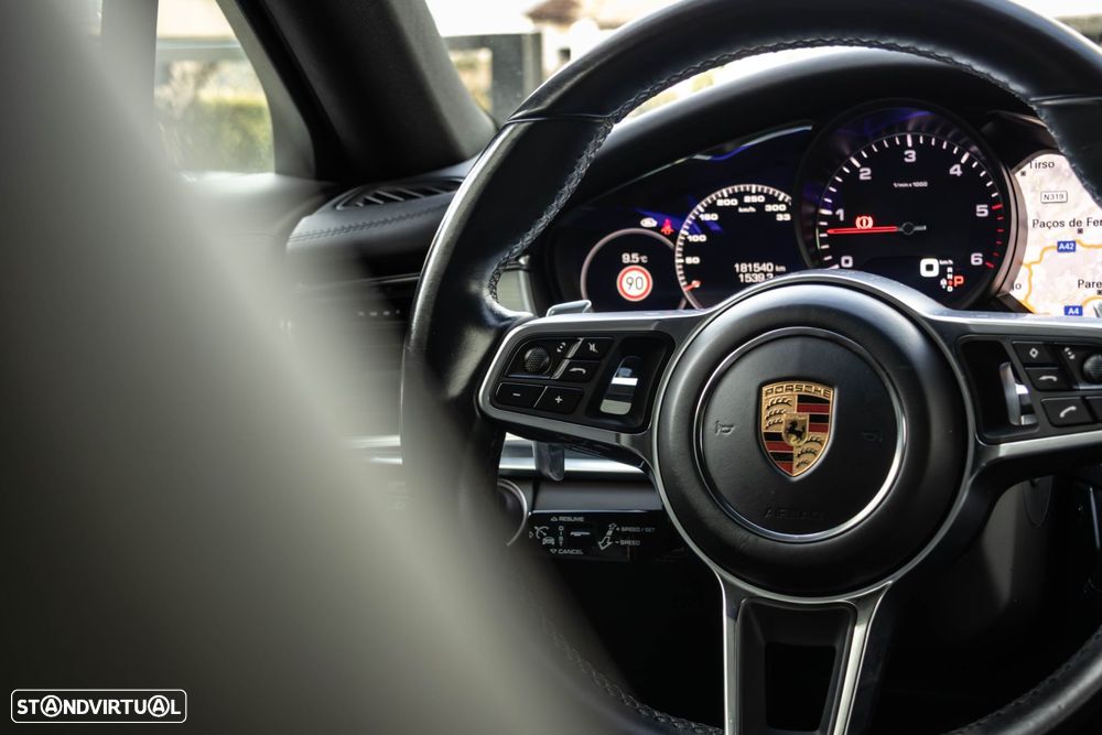 Porsche Panamera 4 S - 21