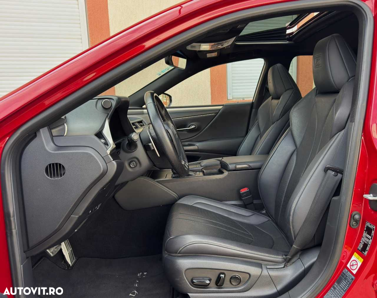 Lexus Seria ES 300h F Sport+ - 16
