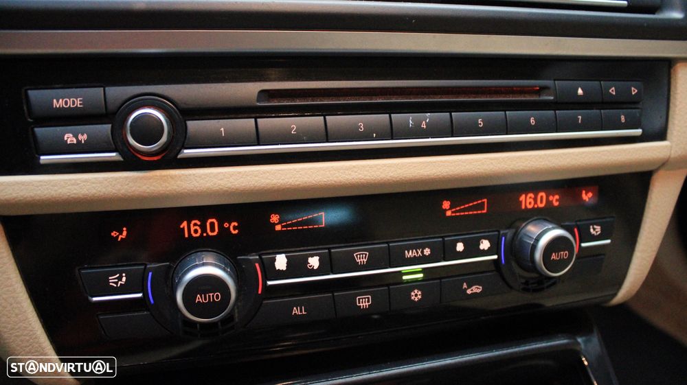 BMW 520 d Aut. Luxury Line - 33