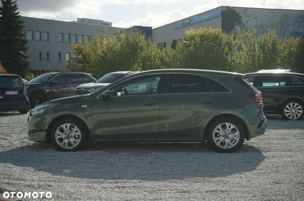 Kia Ceed 1.5 T-GDI M - 9