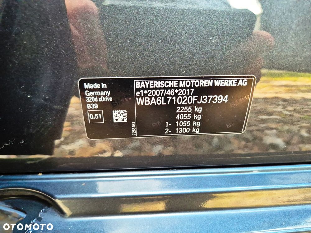 BMW Seria 3 320d xDrive Advantage sport - 38