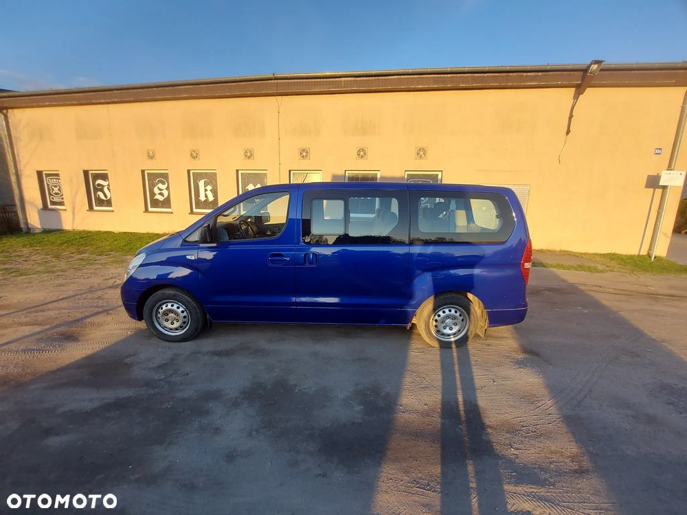 Hyundai H-1 2.5 CRDi Travel Family+ - 8