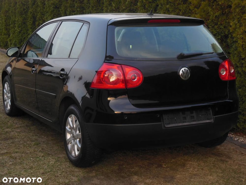 Volkswagen Golf 1.9 TDI DSG Edition - 5
