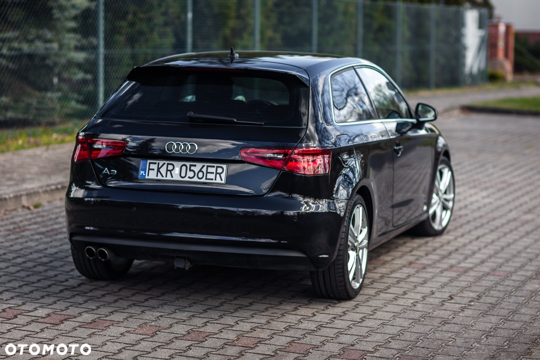 Audi A3 2.0 TDI S tronic sport - 6