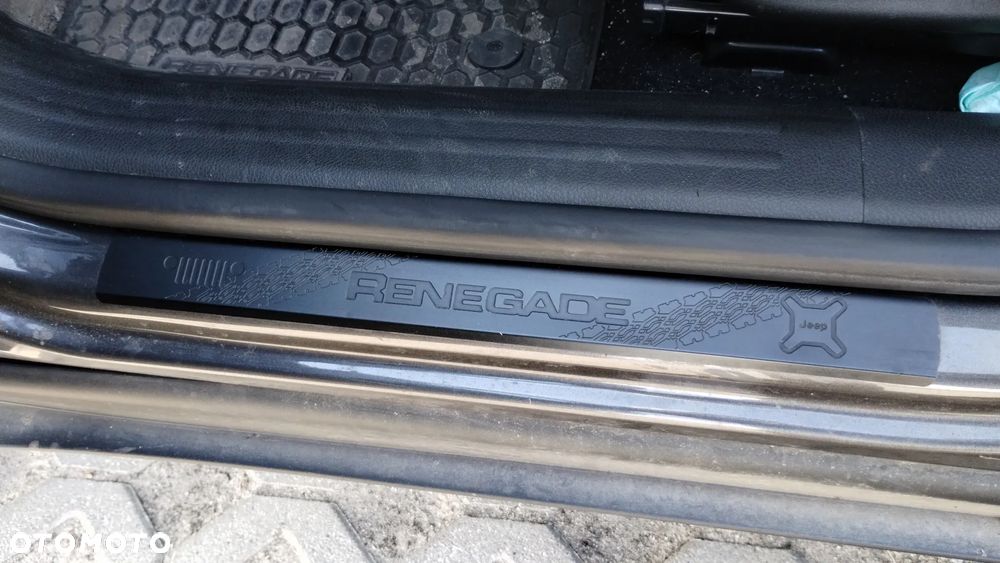 Jeep Renegade 1.0 GSE T3 Turbo Longitude FWD S&S - 9