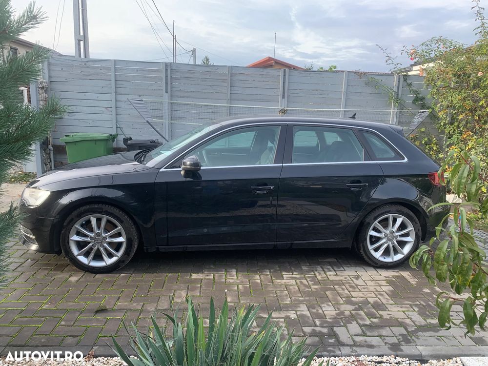 Audi A3 2.0 TDI Sportback (clean diesel) quattro S tronic Ambition - 4