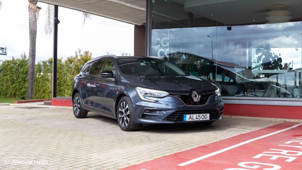 Renault Mégane Sport Tourer 1.5 Blue dCi Limited — fotografia 2