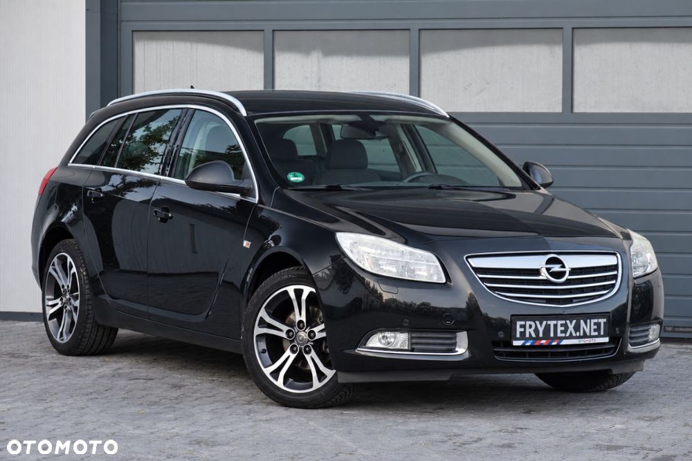 Opel Insignia - 1