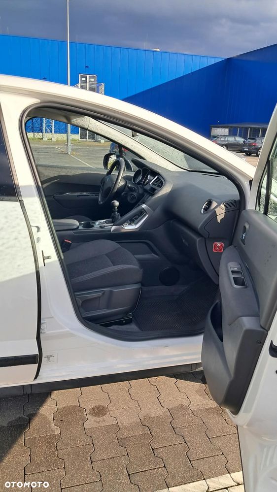 Peugeot 3008 - 15