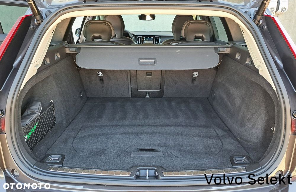 Volvo V60 Cross Country - 31