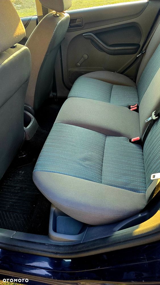 Ford Focus 1.6 TDCi Trend - 9