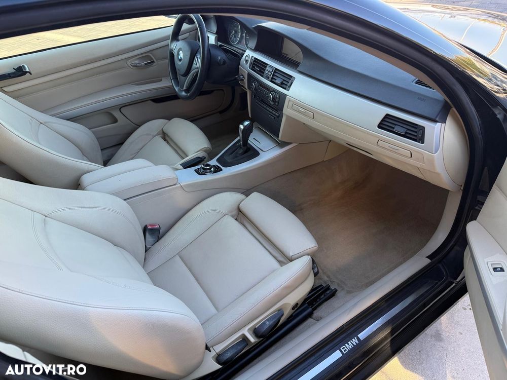 BMW Seria 3 320d Aut. - 20