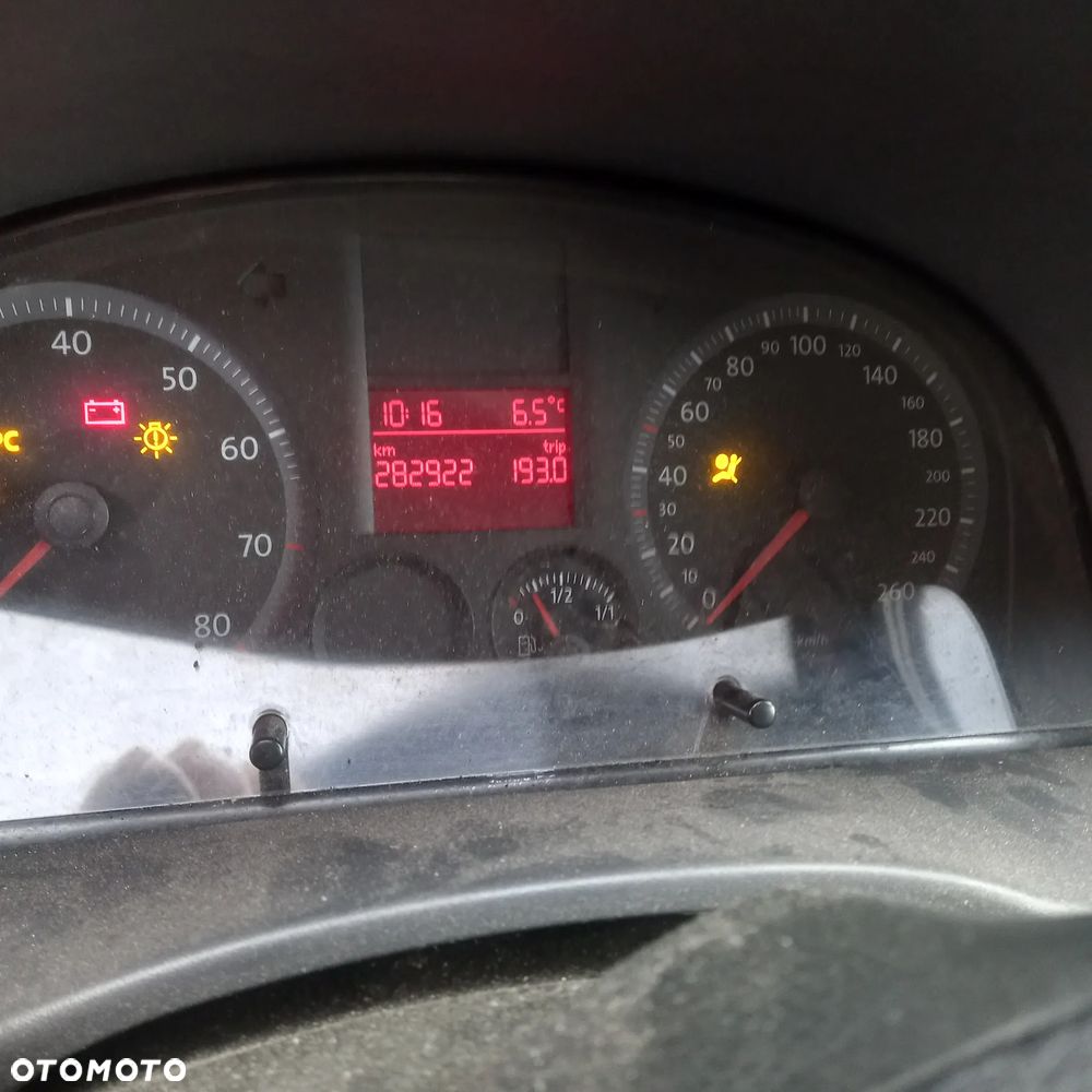 licznik vw caddy III 1.6